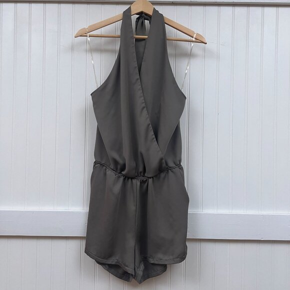 The Impeccable Pig Women's Halter Neck Romper Jumpsuit Gray Summer Outfit Large - Picture 2 of 11